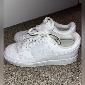 Nike Court Vision Low Sneakers